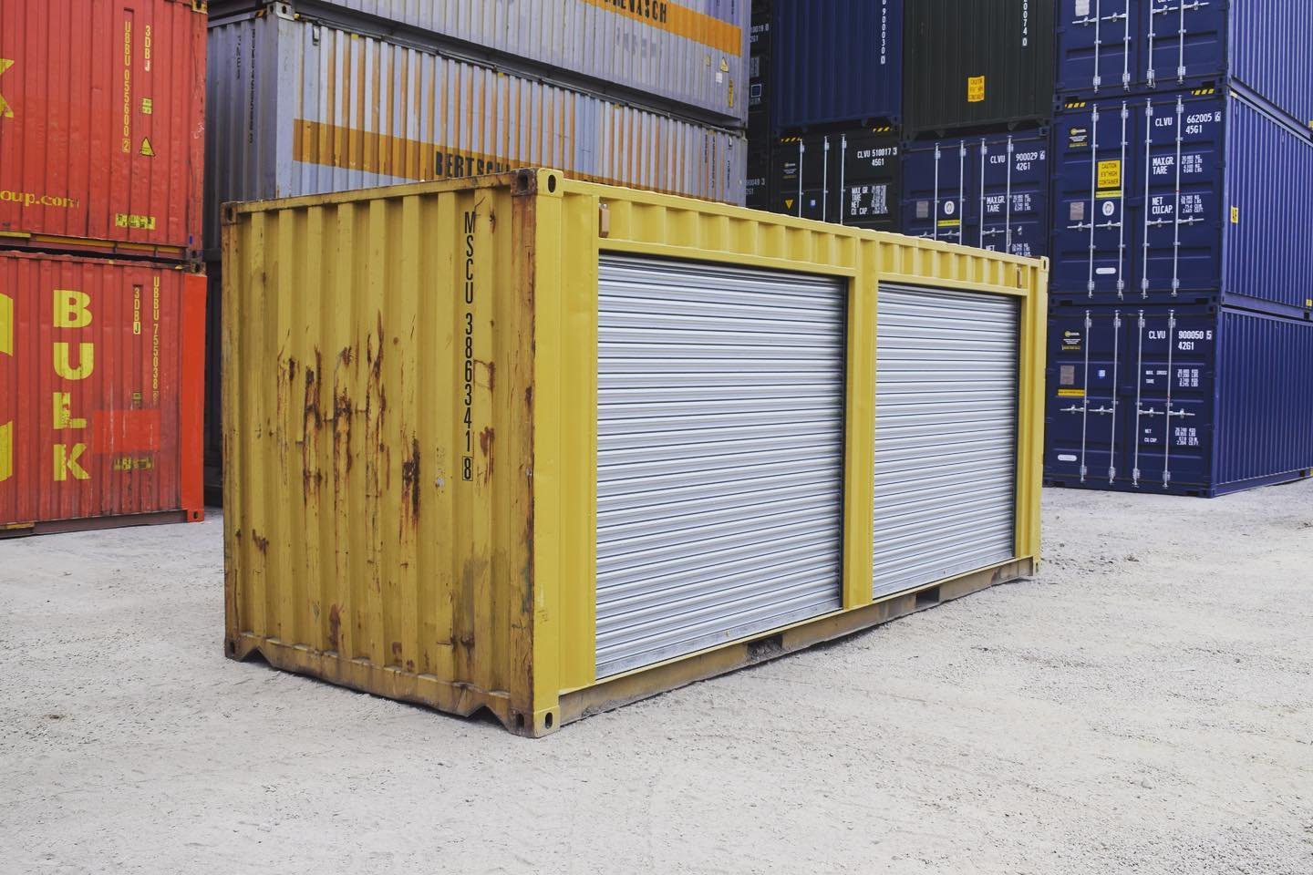 Yellow 20ft Used Container – Dual Side Roll-Up Doors - Image 2
