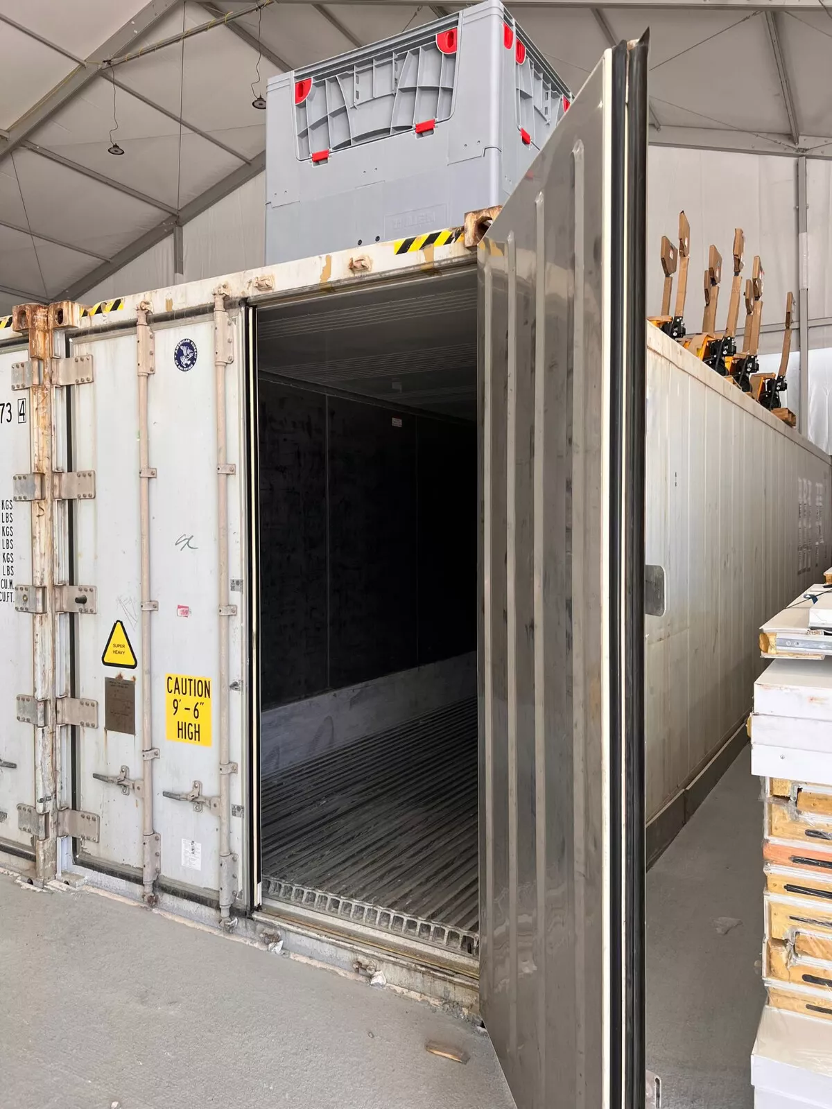 40Ft High Cube Refrigerated Storage Container Carrier Primeline YOM 2012 - Image 2