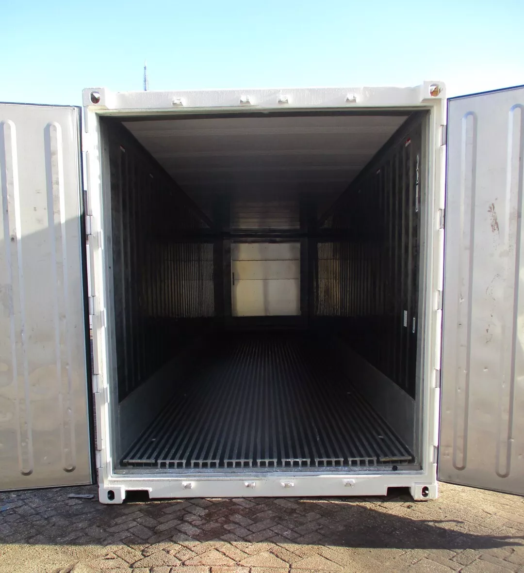 40ft High Cube Used Insulated Storage Container - Image 2