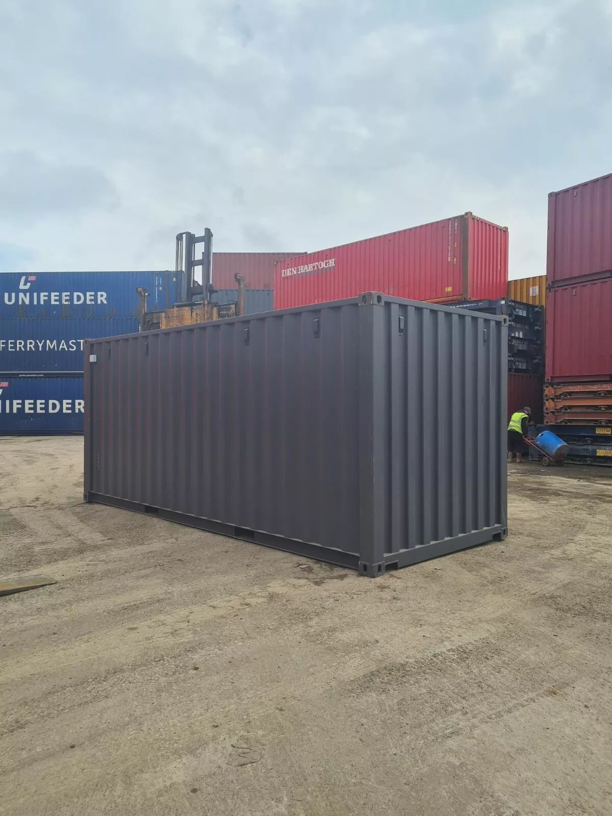 NEW 20ft 1-Trip Shipping Containers | Additional Benefits - Nationwide Delivery - Image 3