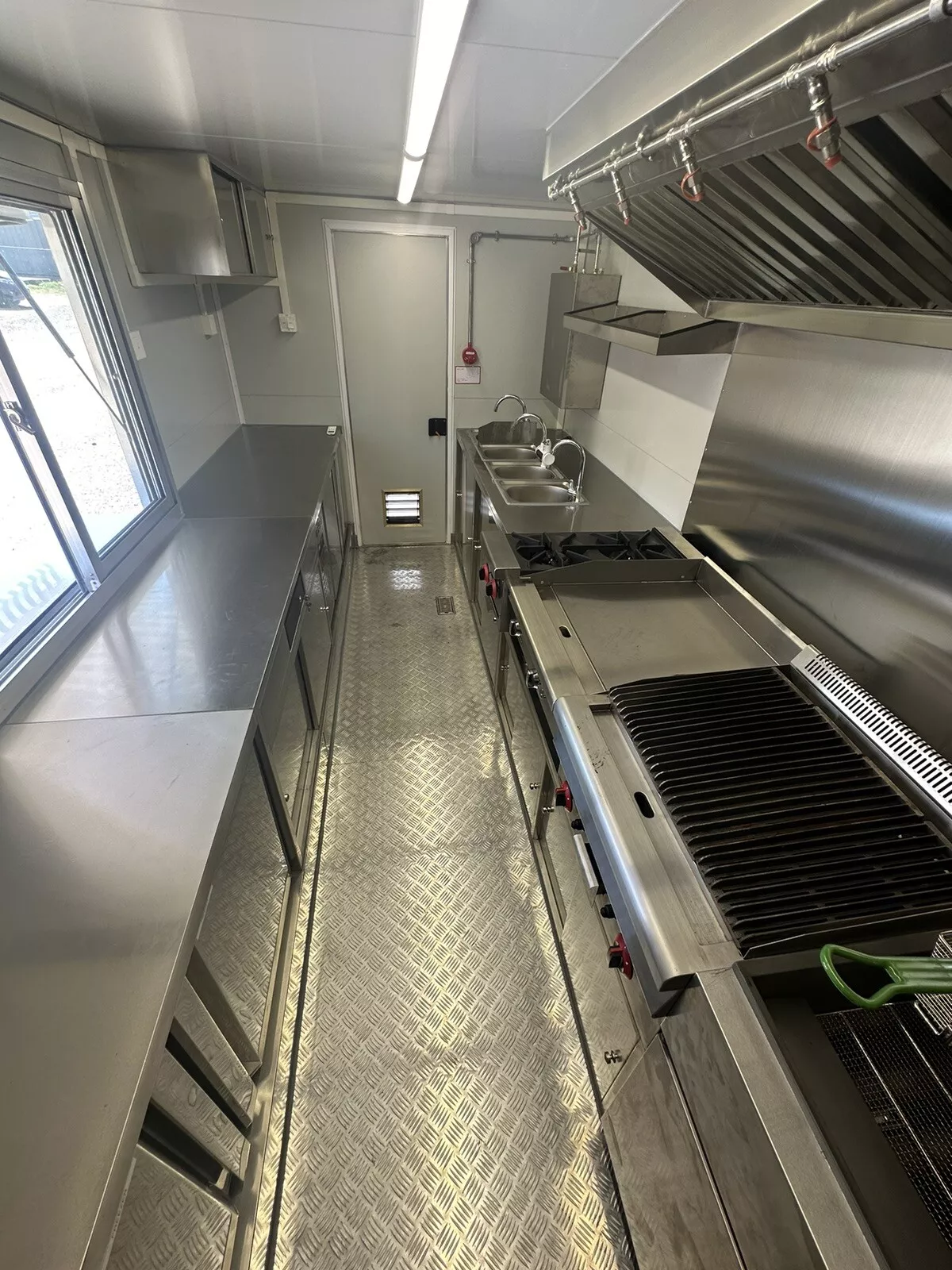 New 14 Foot Fully Equipped Food Trailer Ready - Image 11