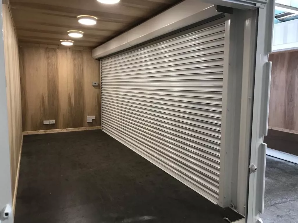 20ft x 8ft Shipping Container with Roll-Up Door – Nationwide Delivery - Image 7