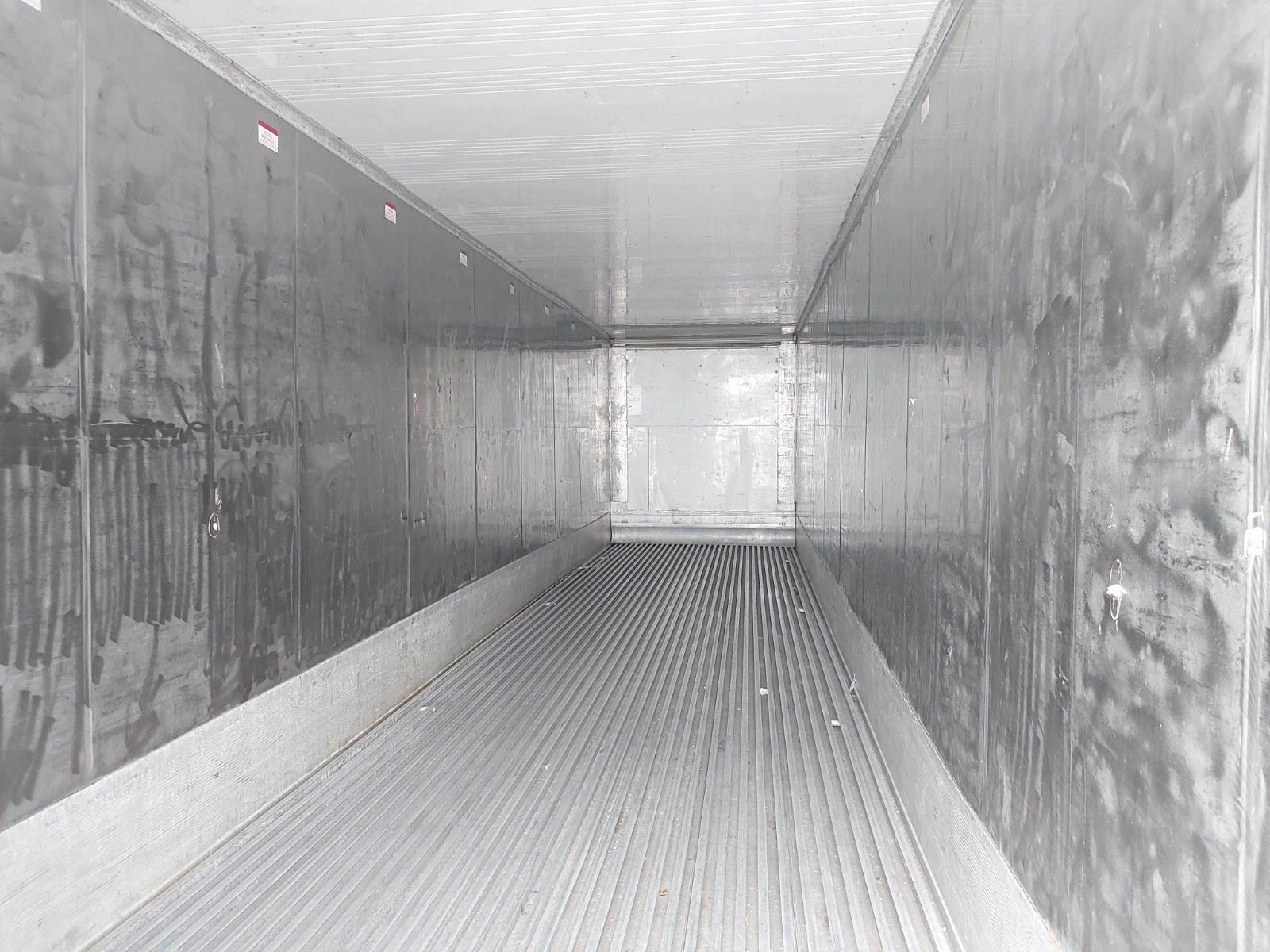 Working 40ft Refrigerated High Cube Reefer Container 2010 Carrier Thinline Used - Image 6